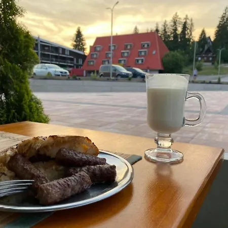 Monti Wellness & * Vlašić