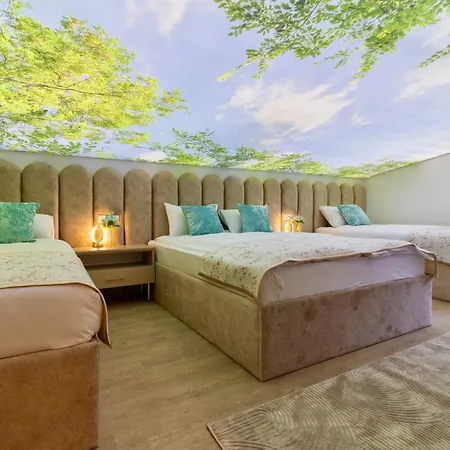 Monti Apartment *