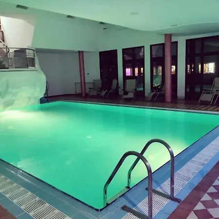 Monti Wellness & Apartment